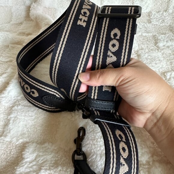 NWT! Coach CJ842 Black Hobo Crossbody with Multiple Straps Crossgrain Leather - Picture 8 of 11